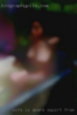 Wife is aware squirt from Taylorsville, NC  but does not play.